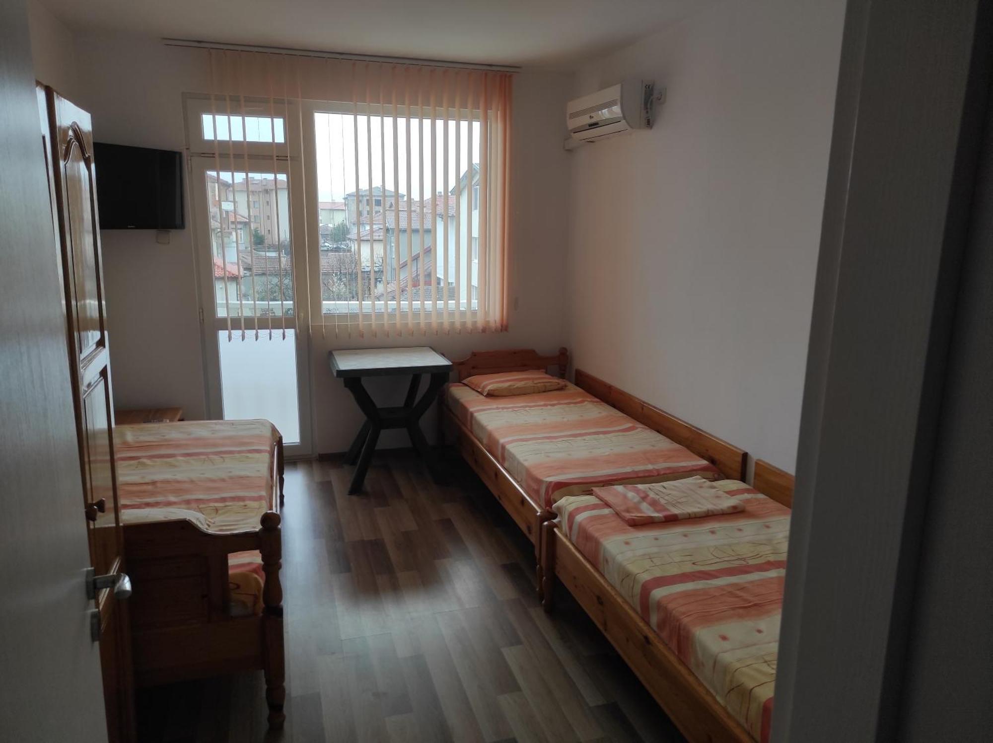 Kirovi House - Guest Rooms تساريفو الغرفة الصورة
