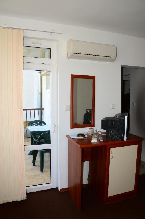 Kirovi House - Guest Rooms تساريفو المظهر الخارجي الصورة